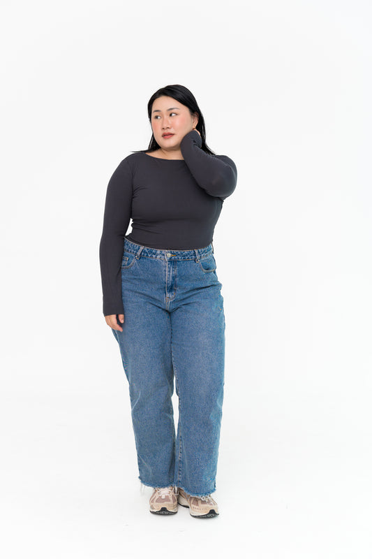 Boat Neck Long Sleeve in Charcoal