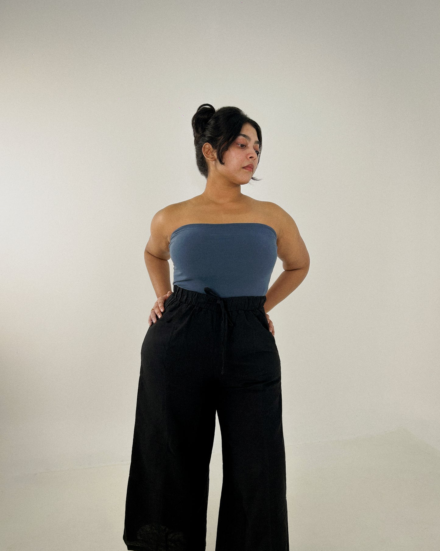 Liel Linen Pants in Black